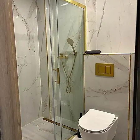 Eden Premium Jacuzzi, Sauna